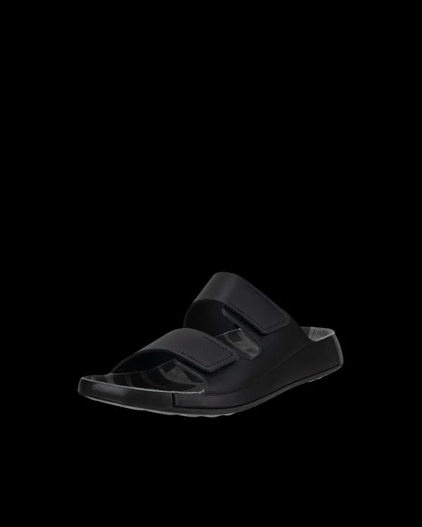 ECCO COZMO M