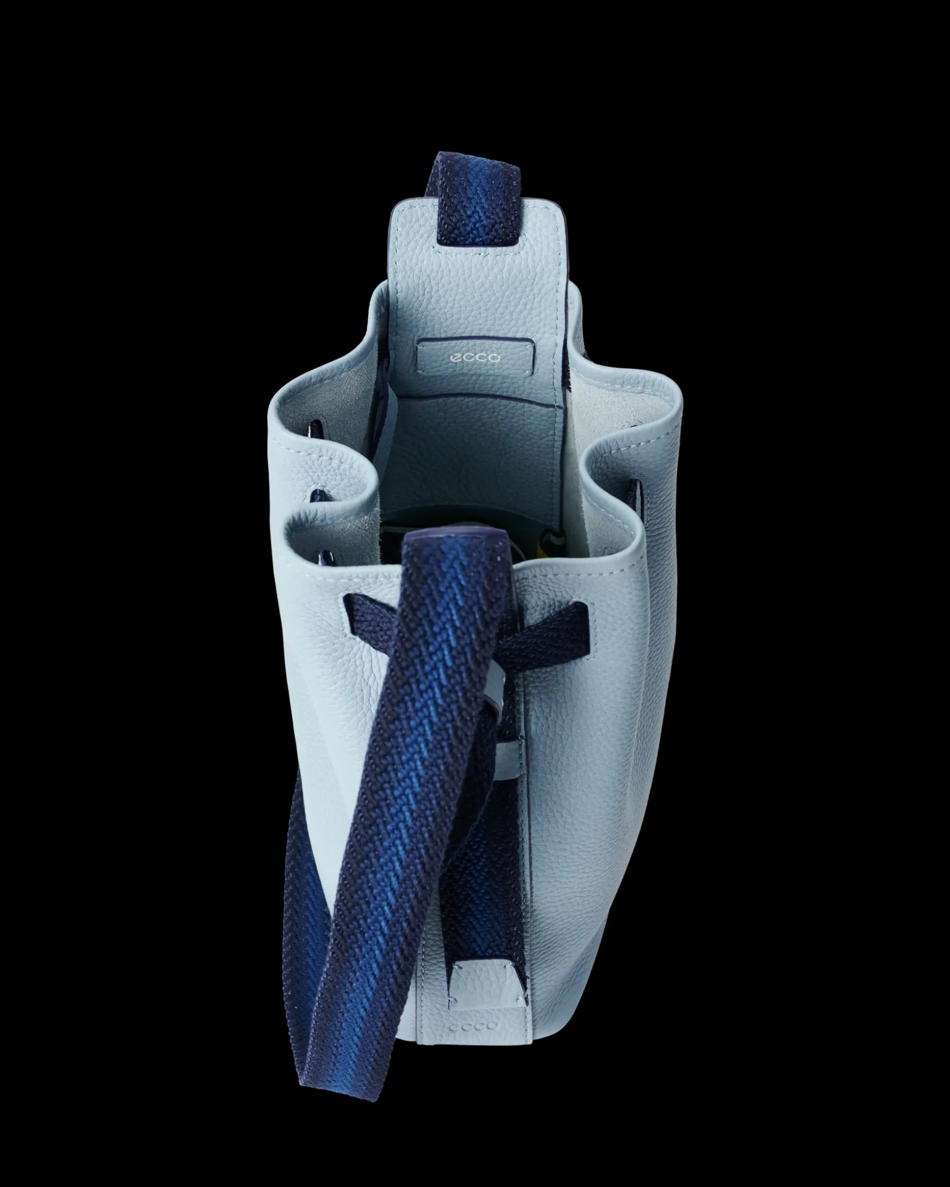 ecco_sail_bag_5.webp ECCO Sail Bag